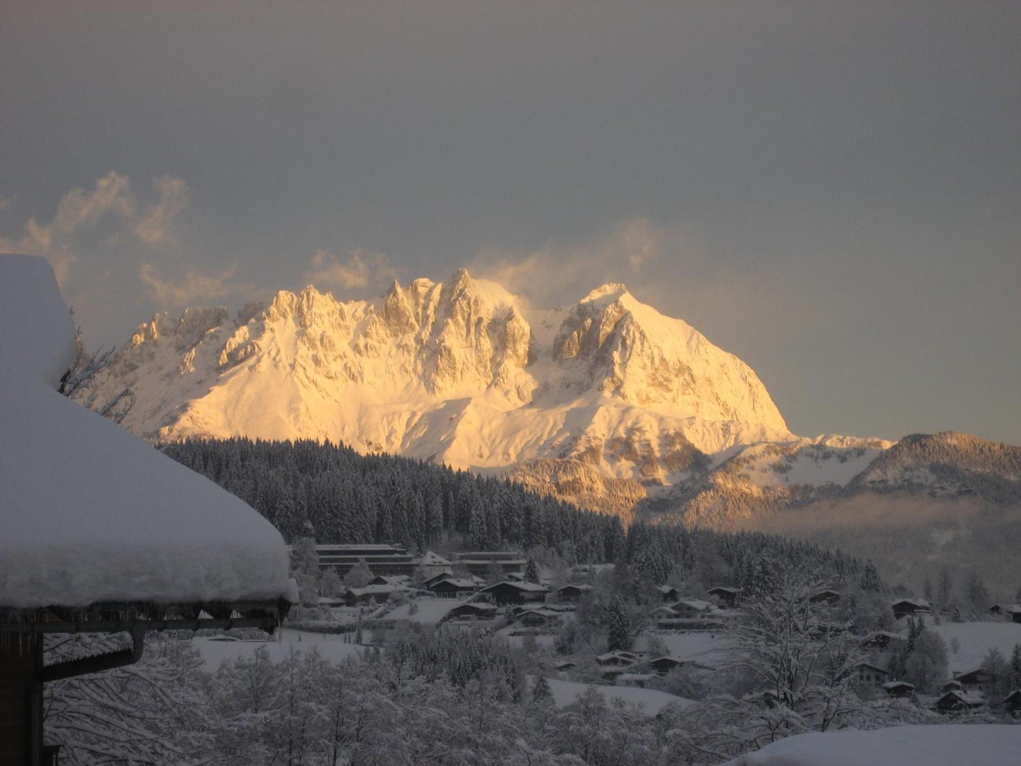 Pension Hinterseer Kitzbuhel Exterior photo